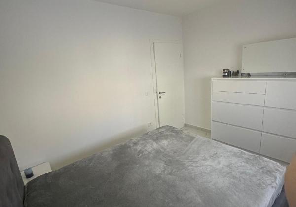 Chorvátsko - Zariadená novostavba so záhradou len 90m od pláže v Privlake