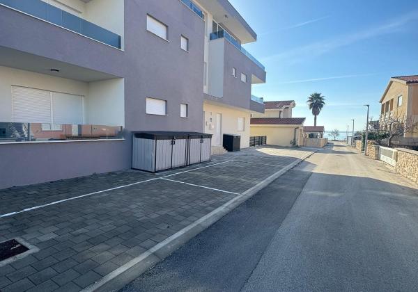 Chorvátsko - Novostavba apartmánu len 70m od mora so zariadením - Vir - Prezida