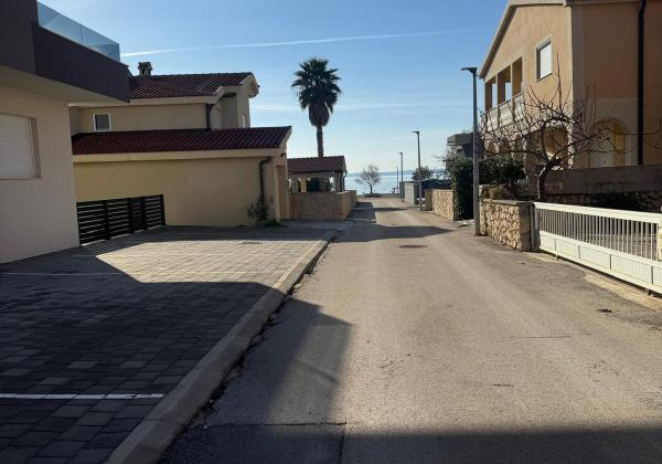 Chorvátsko - Novostavba apartmánu len 70m od mora so zariadením - Vir - Prezida