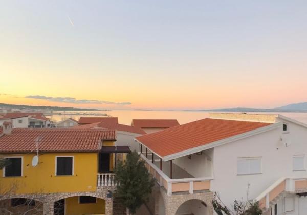 Chorvátsko - Novostavba apartmánu len 70m od krásnej pláže