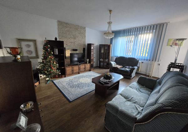 Rodinný dom PO REKONŠTRUKCII - VÝBORNÁ CENA - BREZNO