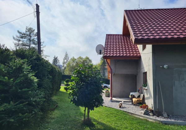 Rodinný dom na predaj skolaudovaný v roku 2007, Poľná ulica - Brezno