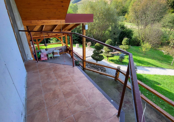 Rodinný dom na predaj skolaudovaný v roku 2007, Poľná ulica - Brezno