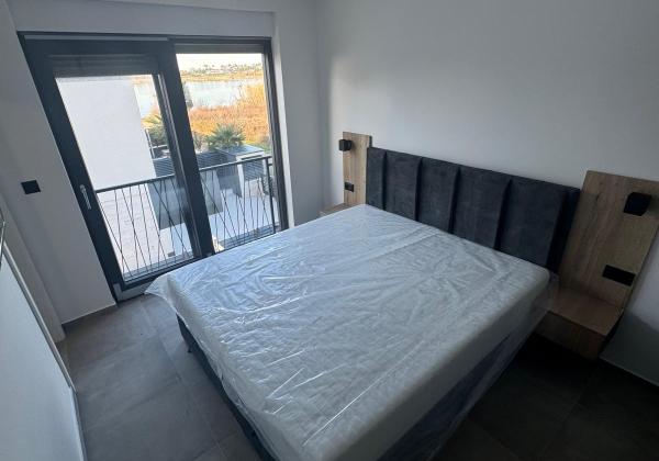 Chorvátsko - Kompletne zariadená novostavba len 50m od mora v Privlake