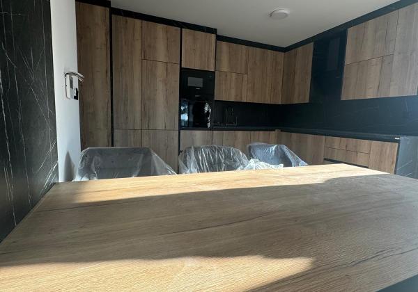 Chorvátsko - Kompletne zariadená novostavba len 50m od mora v Privlake