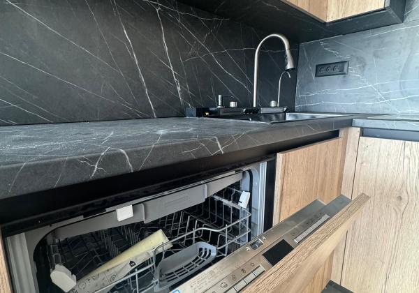 Chorvátsko - Kompletne zariadená novostavba len 50m od mora v Privlake