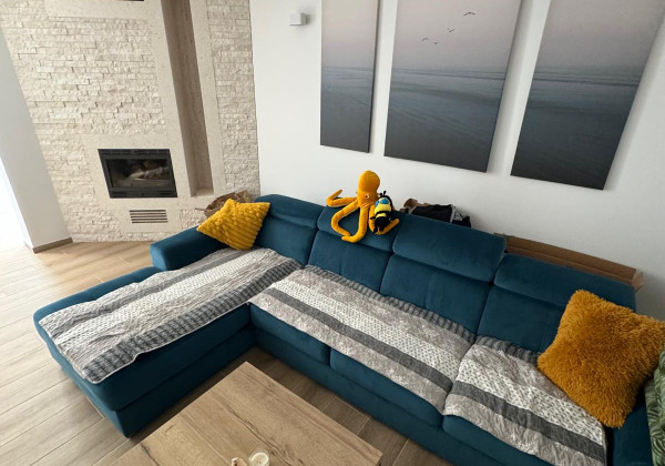 Chorvátsko! Len u Nás v ponuke KAMENNÝ DOM S BAZÉNOM LEN 300M OD MORA – PRIVLAKA