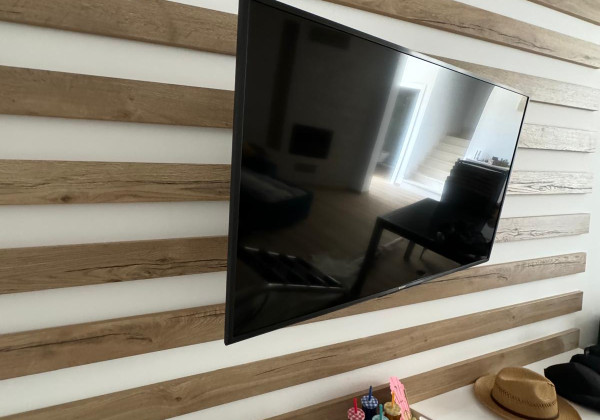 Chorvátsko! Len u Nás v ponuke KAMENNÝ DOM S BAZÉNOM LEN 300M OD MORA – PRIVLAKA