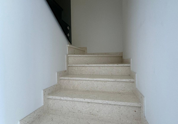 Chorvátsko! Len u Nás v ponuke KAMENNÝ DOM S BAZÉNOM LEN 300M OD MORA – PRIVLAKA