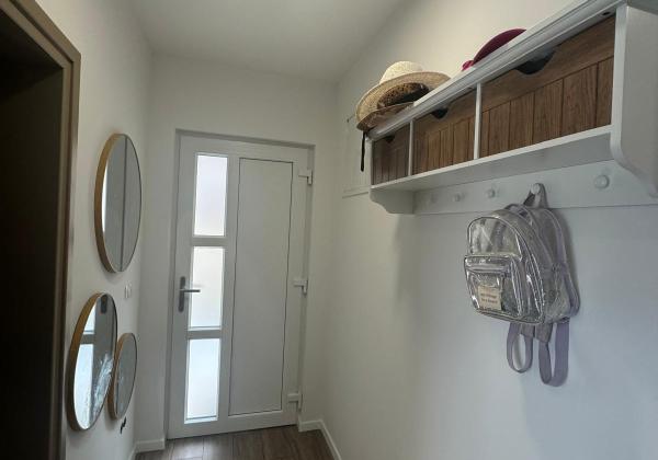 Chorvátsko - Apartmán 3x spálňa so záhradou a zariadením. V ponuke len u Nás