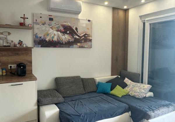 Chorvátsko - Apartmán 3x spálňa so záhradou a zariadením. V ponuke len u Nás