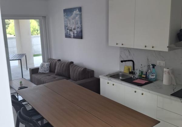 Chorvátsko : Nádherný dom s bazénom a panoramatickým výhľadom na more – Ostrov Vir!