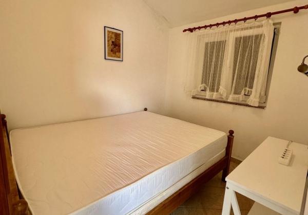 Chorvátsko, ostrov Vir -  Na predaj komplentne zariadený apartmán, len 30 m od mora!