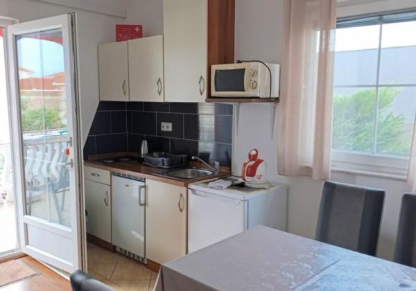 Chorvátsko - Apartmán len 150m od mora za top cenu