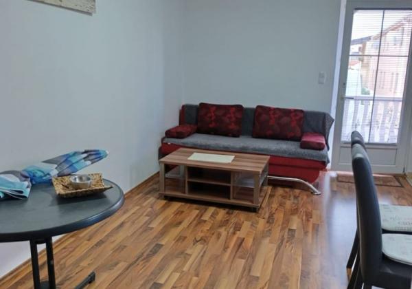 Chorvátsko - Apartmán len 150m od mora za top cenu