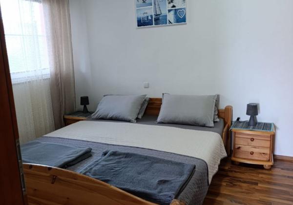 Chorvátsko - Apartmán len 150m od mora za top cenu