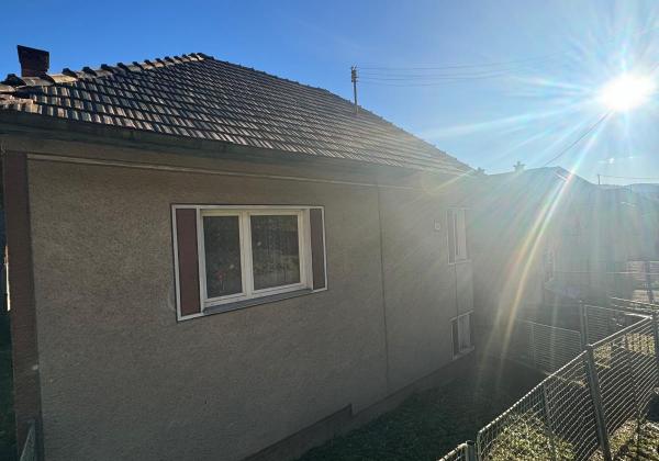 Na predaj dom - pozemok za výhodnú cenu v blízkosti Banskej Bystrice