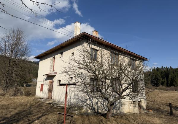 Dva domy na predaj pod Kráľovou hoľou