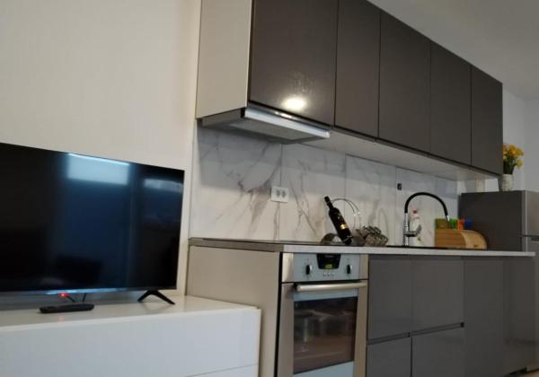 Zariadený apartmán blízko mora, Chorvátsko - Petrčane