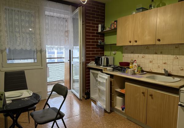 Pekný 3 izbový byt Závadka nad Hronom