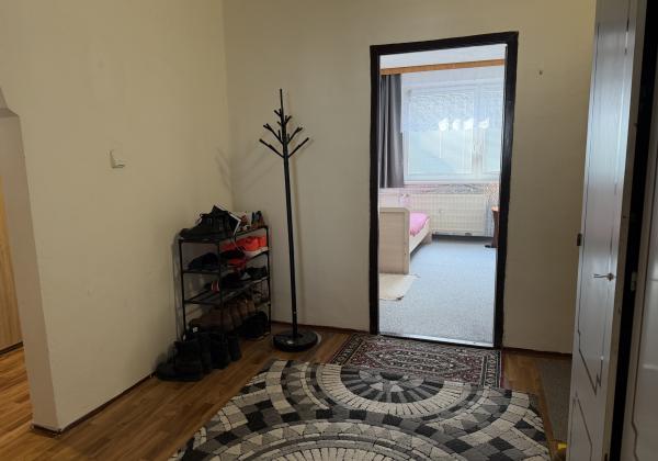 Pekný 3 izbový byt Závadka nad Hronom