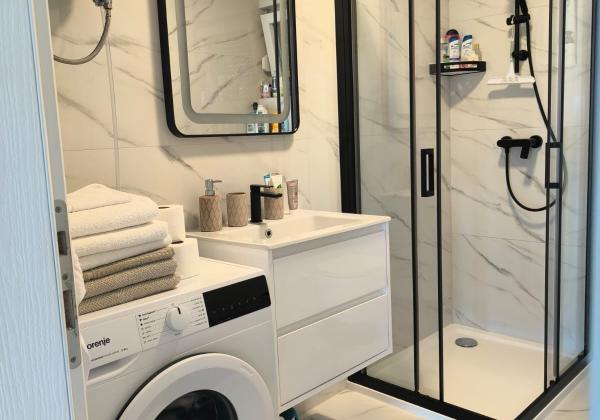 Chorvátsko - Novostavba 250m od mora a krásnej pláže