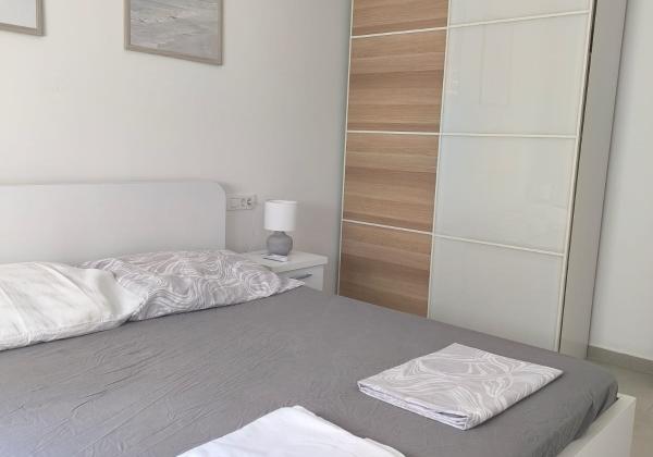 Chorvátsko - Novostavba 250m od mora a krásnej pláže