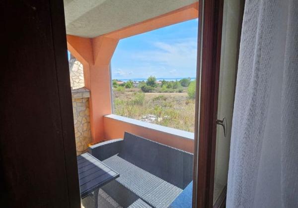 Chorvátsko na predaj: Apartmán s výhľadom na more na ostrove Vir