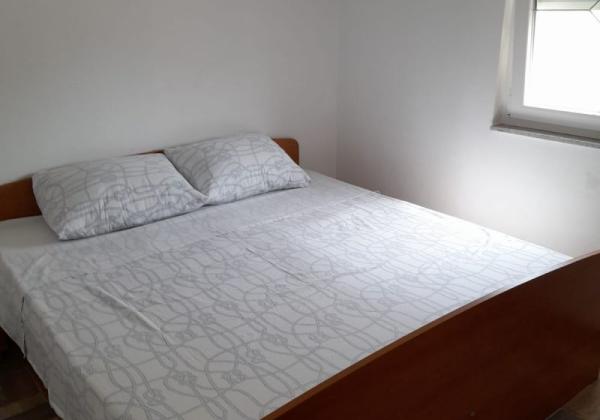 Chorvátsko - Apartmán len 150m od mora 2x spálňa s výhľadom na more