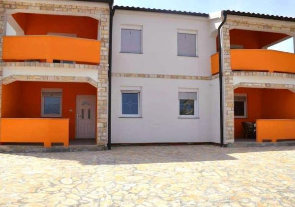 Chorvátsko - Apartmán len 150m od mora 2x spálňa s výhľadom na more