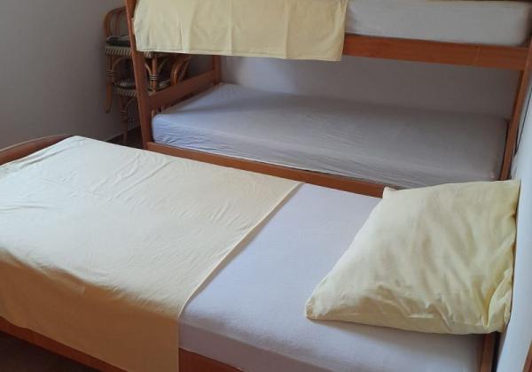 Chorvátsko - Apartmán len 150m od mora 2x spálňa s výhľadom na more