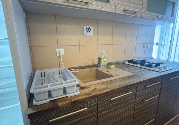 Chorvátsko- Apartmán so záhradou len 100m od mora