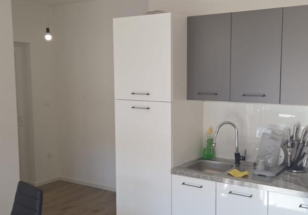 Chorvátsko - Novostavba apartmánu so zariadením len 350m od mora
