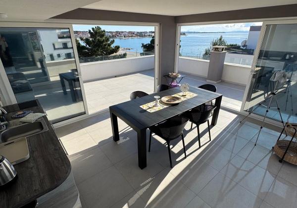 Chorvatsko - Novostavba zariadená len 30m od mora- Vir -Prezida