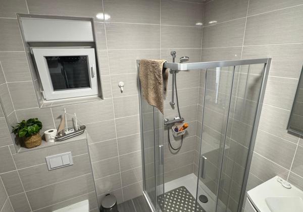 Chorvatsko - Novostavba zariadená len 30m od mora- Vir -Prezida