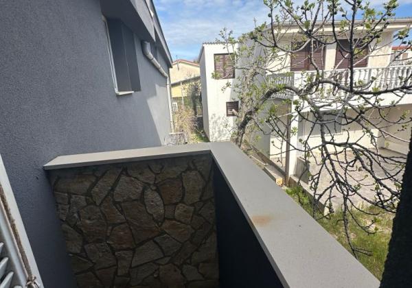 Chorvátsko , ostrov Vir - Na predaj útulný trojizbový apartmán