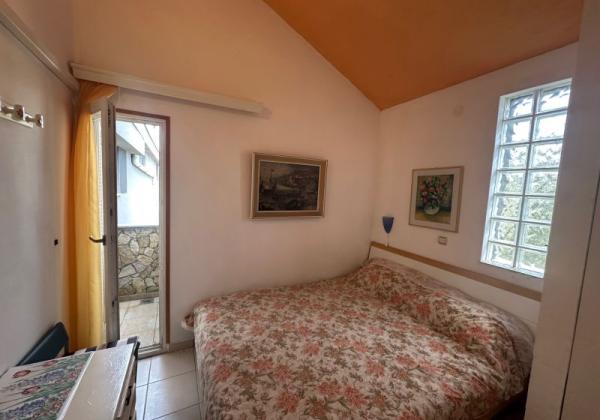 Chorvátsko , ostrov Vir - Na predaj útulný trojizbový apartmán