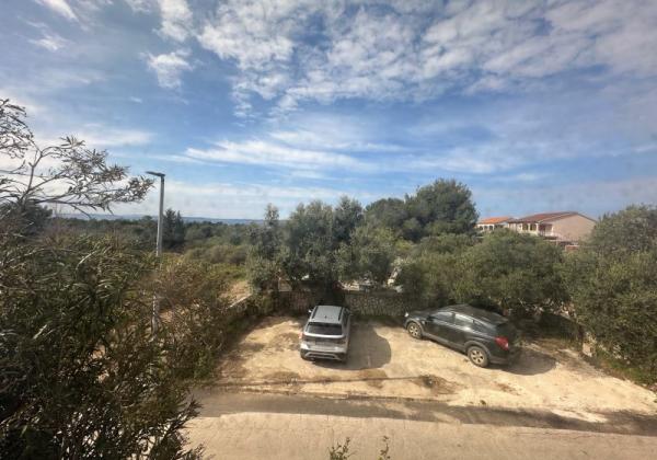 Chorvátsko , ostrov Vir - Na predaj útulný trojizbový apartmán