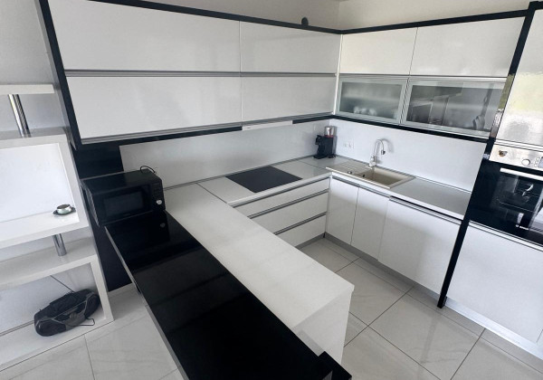 Chorvátsko- 2x Vila za top cenu len 30m od mora a pieskovej pláže