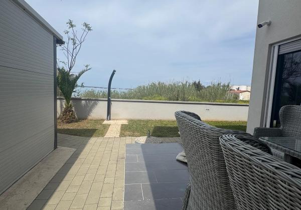Chorvátsko- 2x Vila za top cenu len 30m od mora a pieskovej pláže