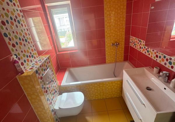 Chorvátsko- 2x Vila za top cenu len 30m od mora a pieskovej pláže