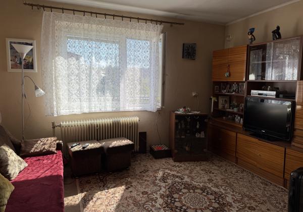 Šikovný domček s veľkou záhradou Brezno časť Zadné Halny