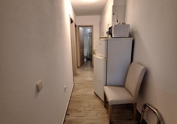 Chorvátsko ,ostrov Vir - Na predaj prízemný apartmán s terasou len 150 m od mora!
