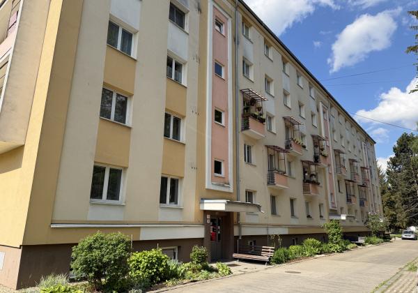 Útulný 2- izbový  byt v centre Brezna na predaj