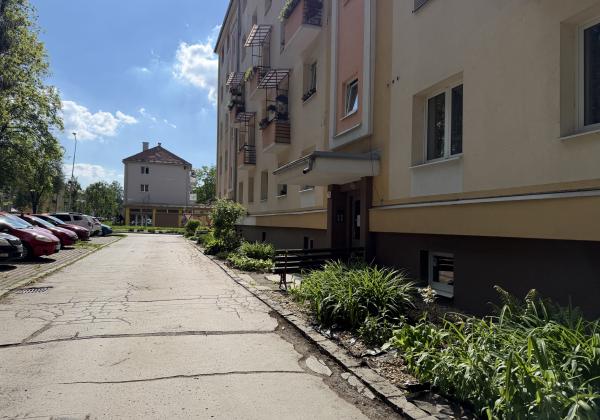 Útulný 2- izbový  byt v centre Brezna na predaj