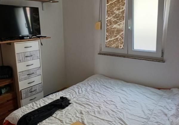 Chorvátsko - Na predaj rodinný  dom s dvoma apartmánmi na ostrove Vir