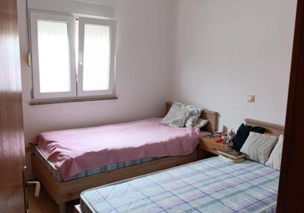 Chorvátsko - Na predaj rodinný  dom s dvoma apartmánmi na ostrove Vir