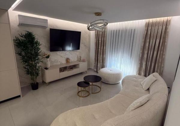 Chorvátsko- Moderný apartmán na ostrove Vir - Centrum