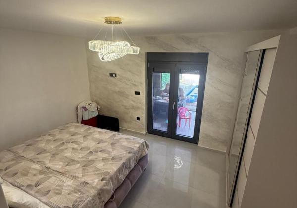 Chorvátsko- Moderný apartmán na ostrove Vir - Centrum
