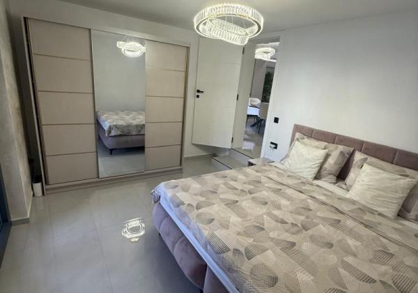 Chorvátsko- Moderný apartmán na ostrove Vir - Centrum